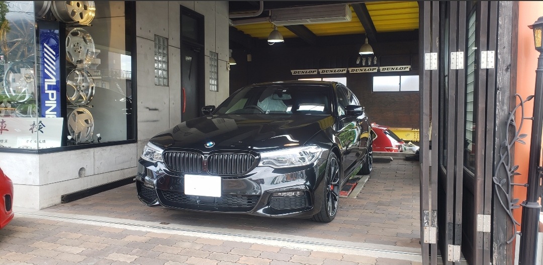 新車BMW 523d xDrive M Spiritパドル!などなど… | POLE POSITION 新車BMW 523d xDrive M Spiritパドル!などなど… | POLE POSITION