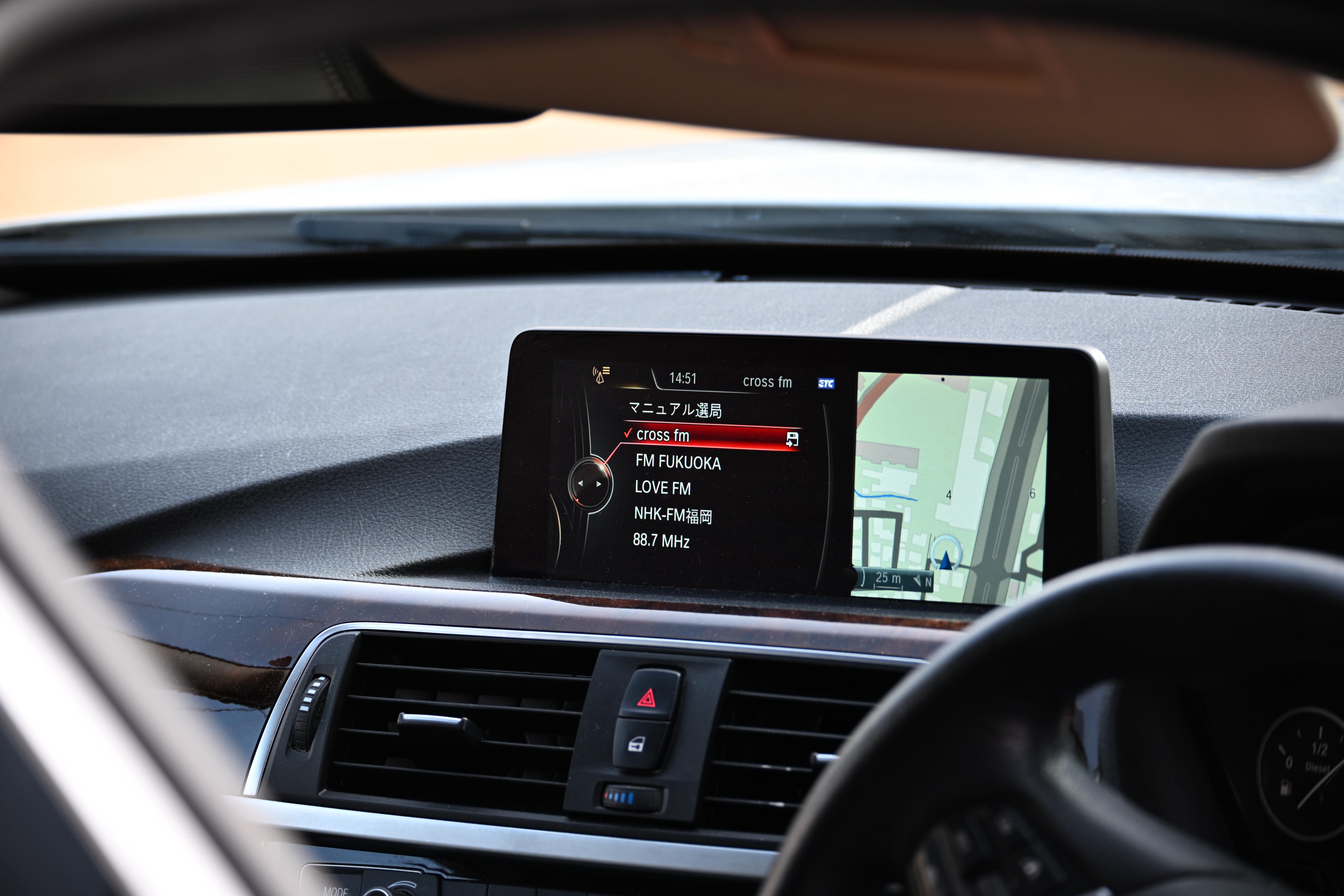 BMW F30 320d Androidモニター取り付け、オイル交換、タイヤ交換