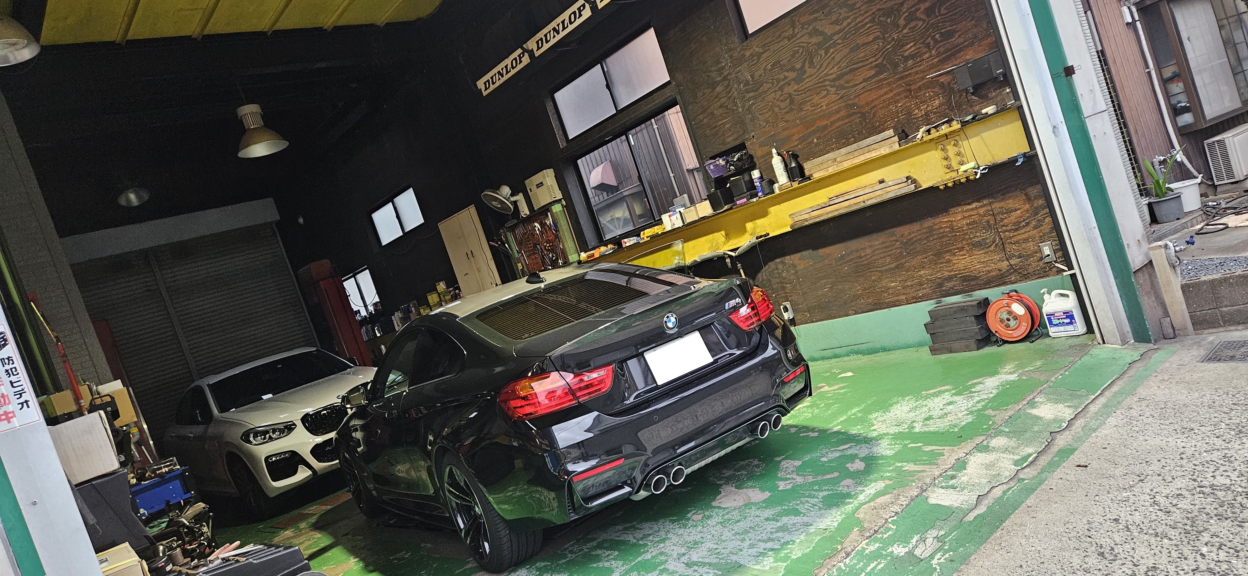 BMW F82 M4 DME書き換えチューニング、F32 435i デイライトコーディング！ | POLE POSITION