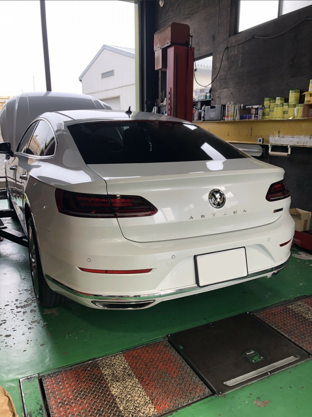 アルテオン レゾネーターデリートパイプ取り付け、タイヤ交換、車検お  