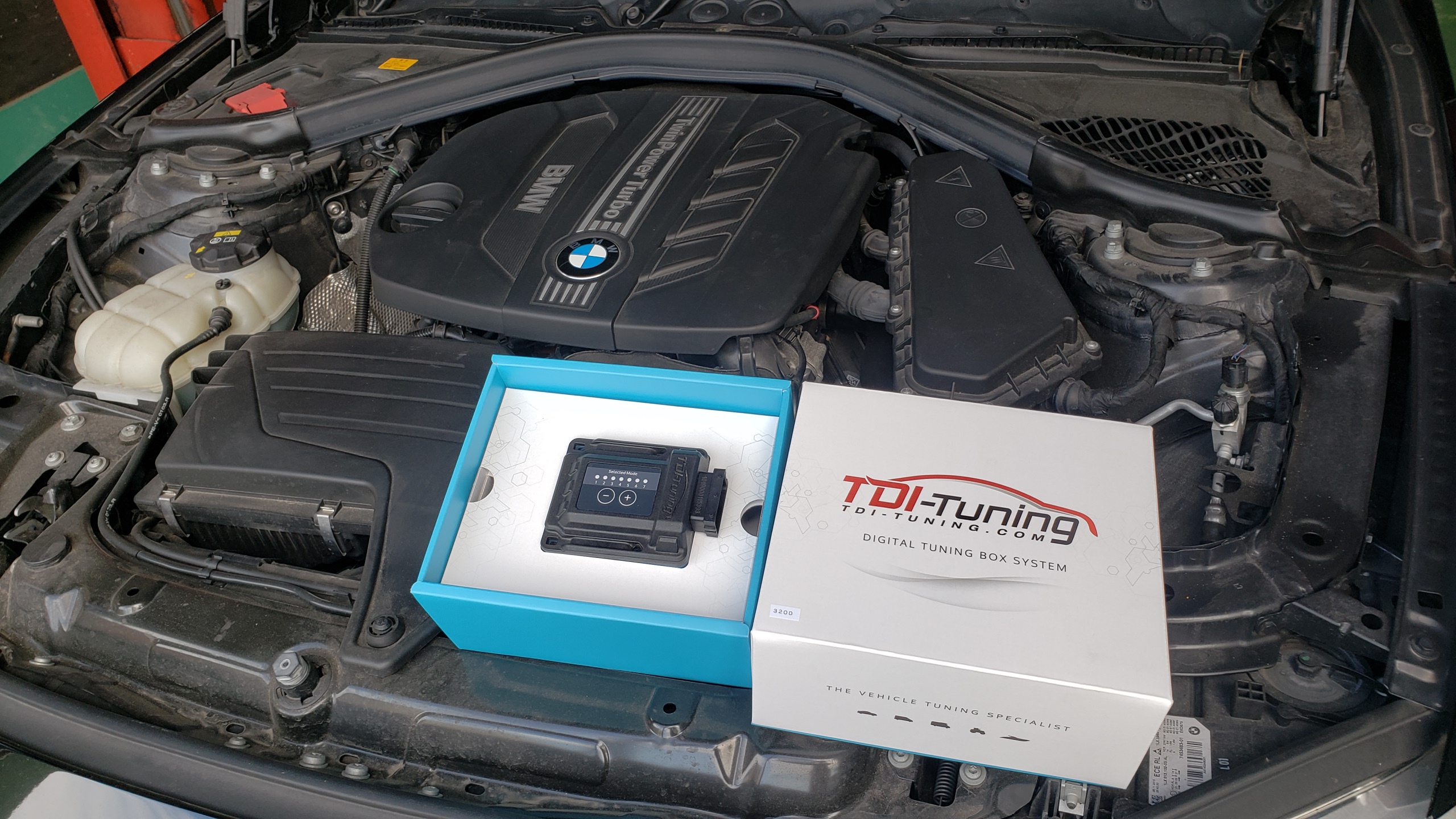BMW F82 M4 BC FORGEDホイール装着、F30 320d車検&TDI Tuning