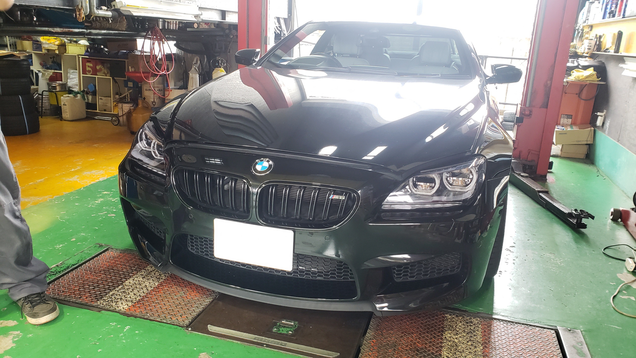 aFe POWER AIR INTAKE SYSTEM 2台取り付け、BMW F13 M6 DME書き換え