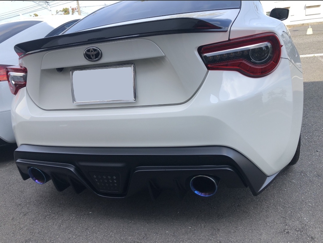 86 リアディフューザー 出荷TOYOTA・86 ZN6 リアバンパー リア