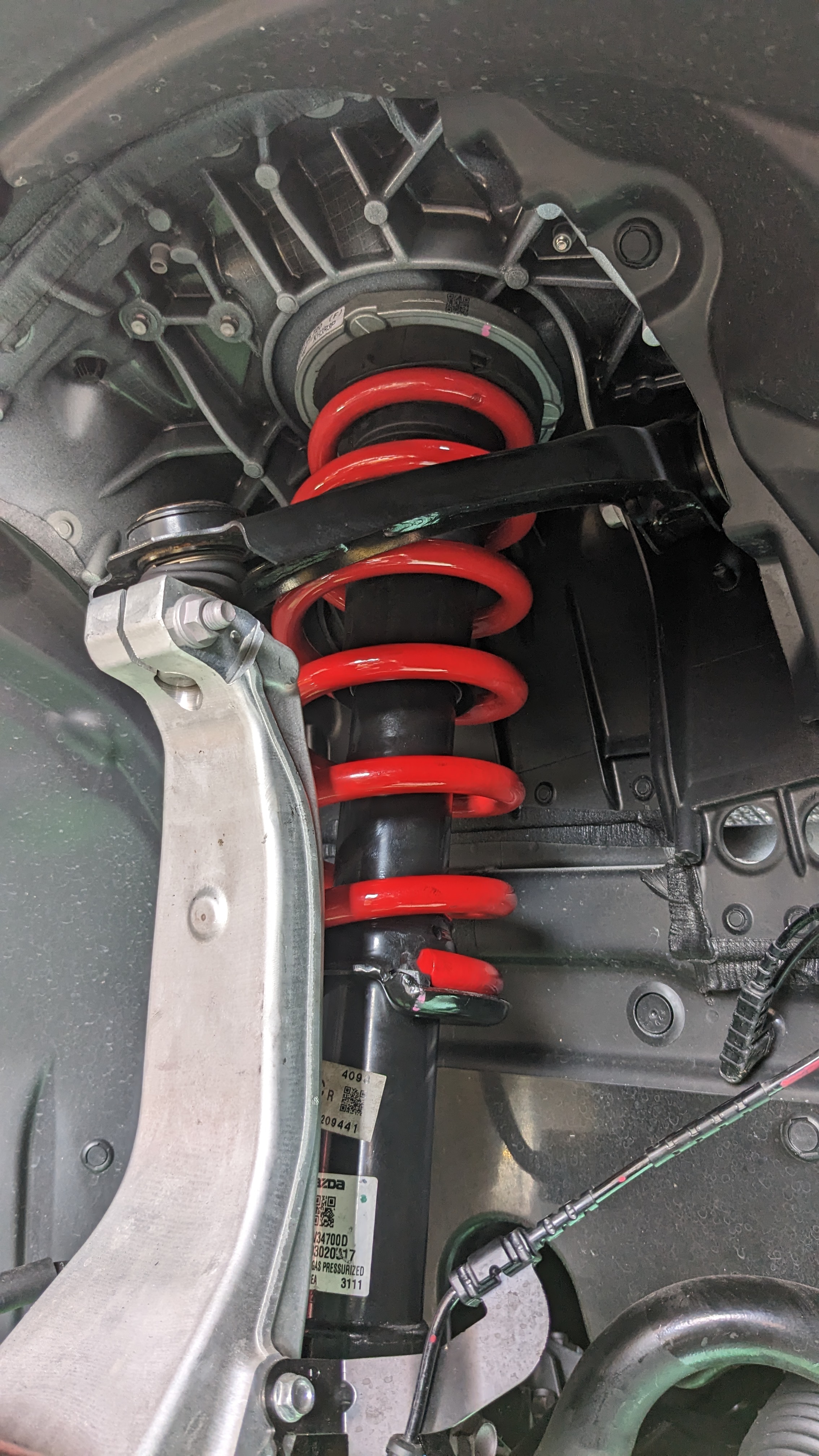 CX-60 ダウンサス取り付け、タント エアコンコンプレッサー交換