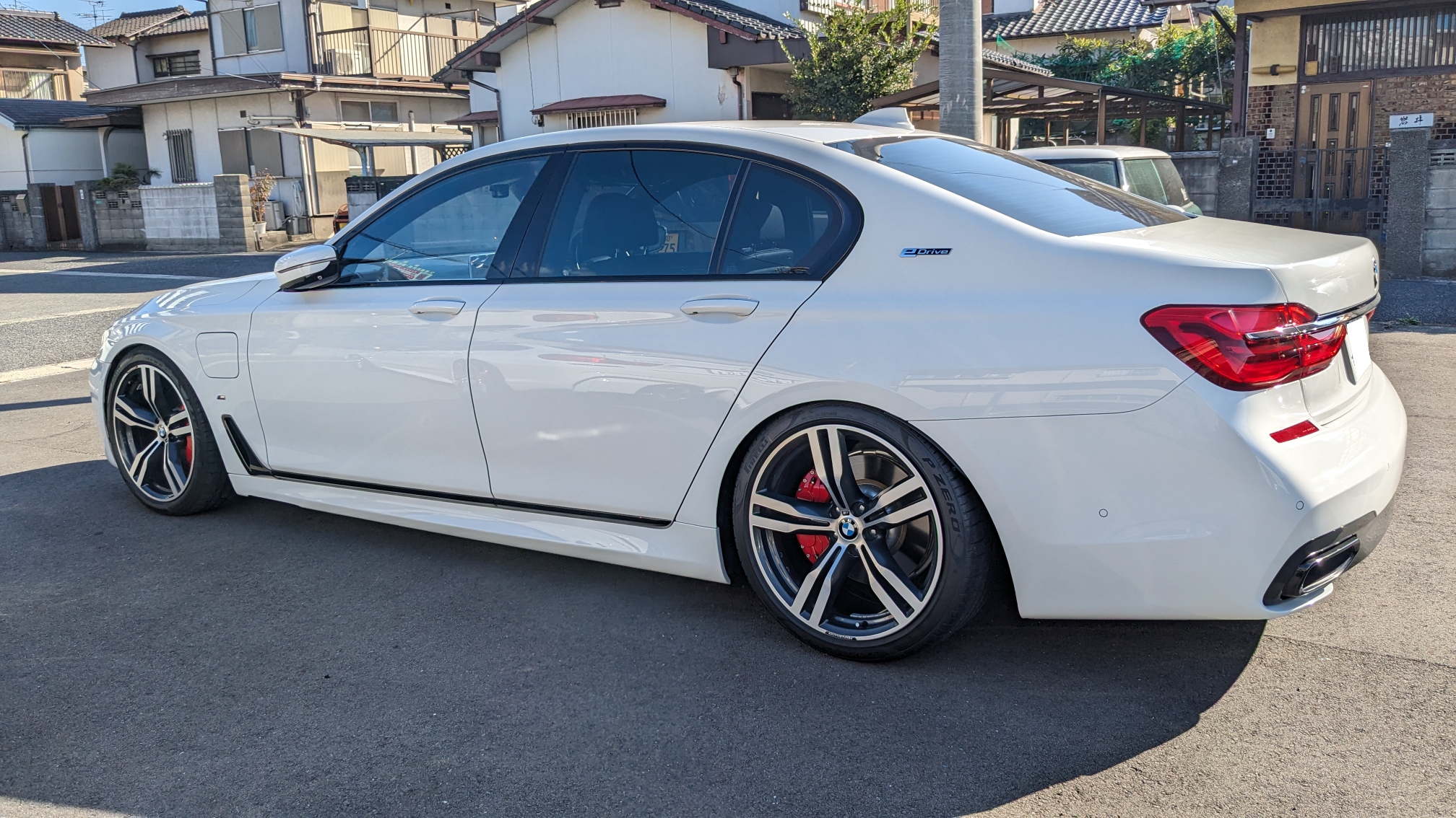 BMW F36 420i ブレーキキャリパーカバー取り付け、F20 118d