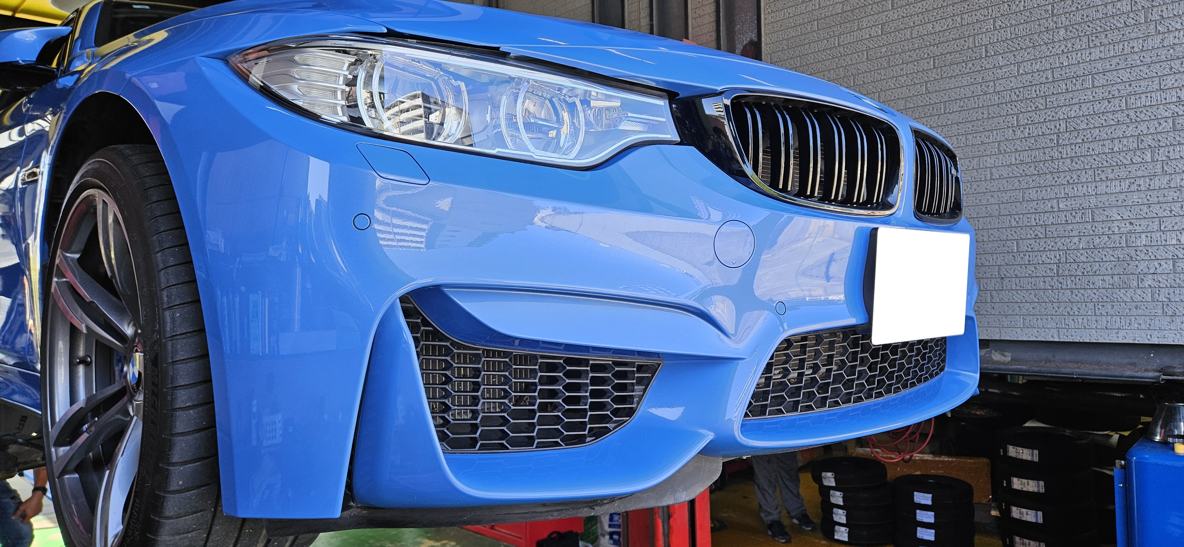 BMW F82 M4 MAXTON DESIGN フロントスプリッター取り付け、F48
