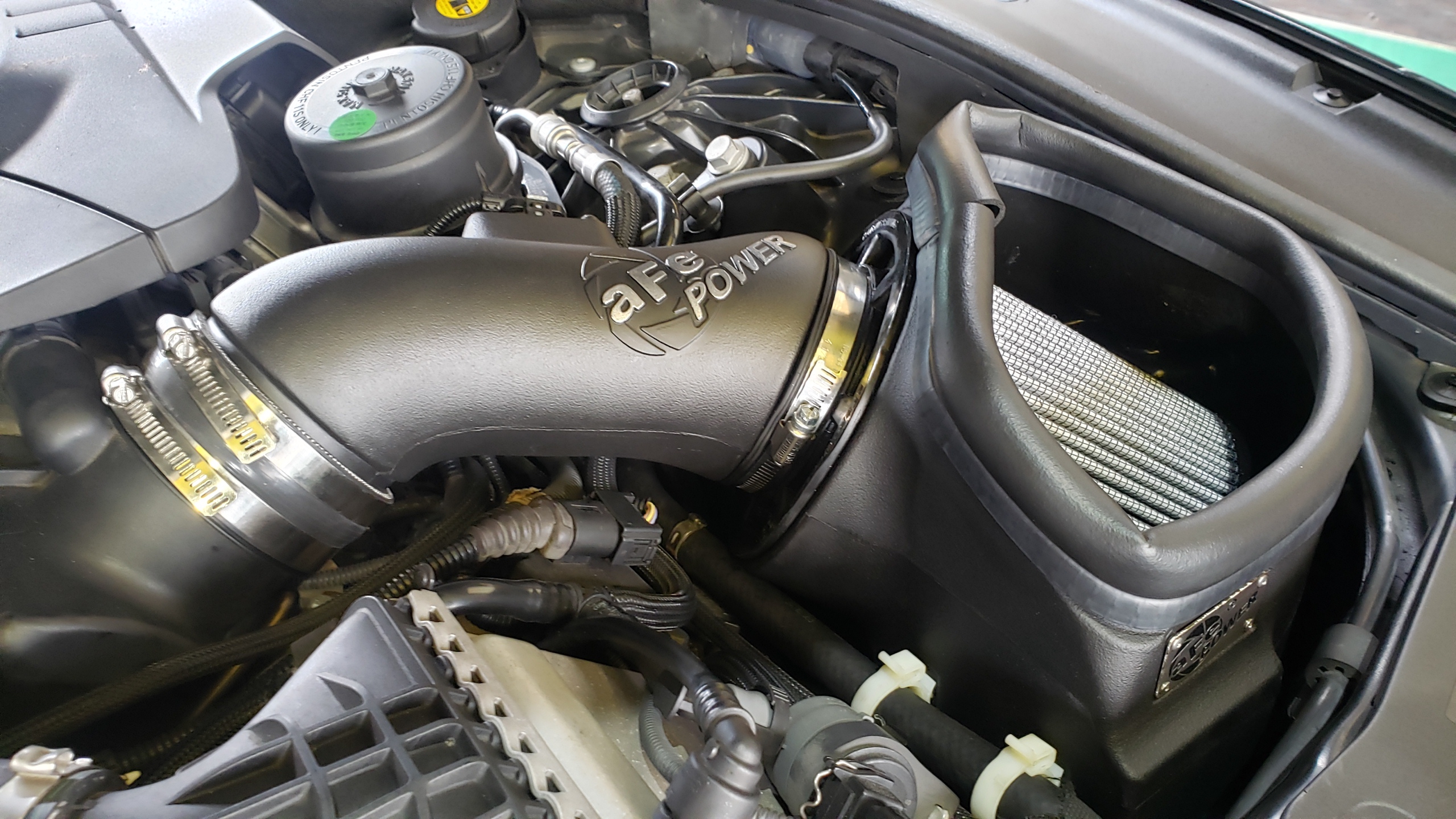 aFe POWER AIR INTAKE SYSTEM 2台取り付け、BMW F13 M6 DME書き換え