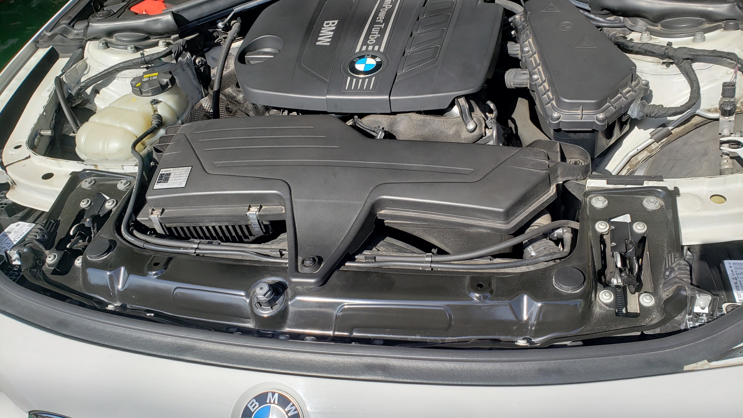 BMW F31 320d aFe インテークシステム取り付け、BRZ TRD トランク