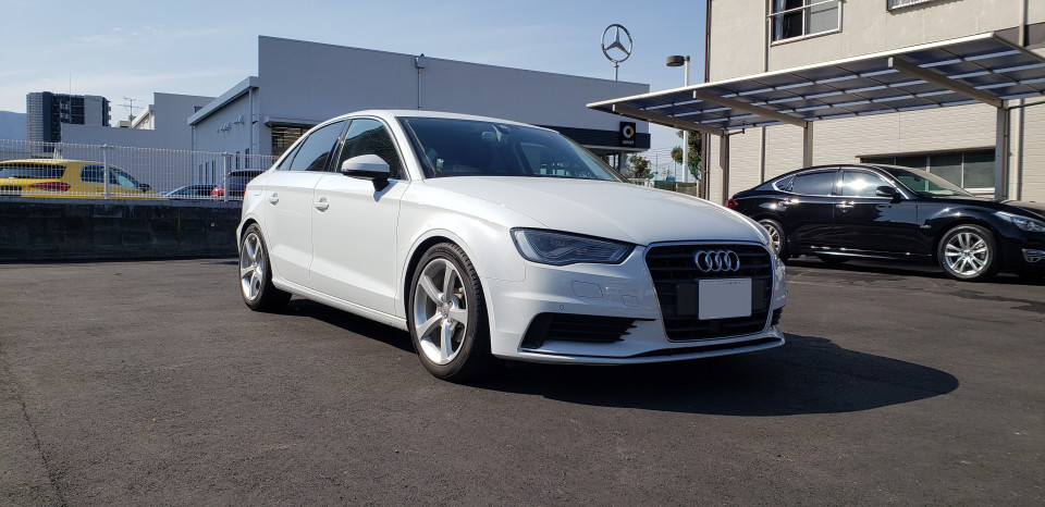 アウディ A3 ダウンサス取り付け、タイヤ交換、オイル交換などなど  