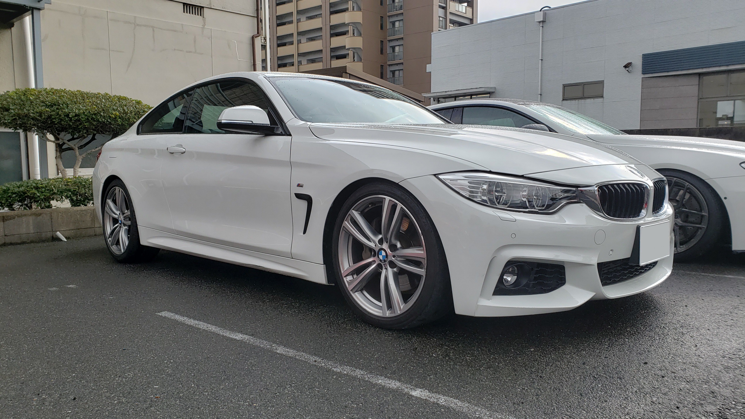 F32 435i ダウンサス H&R 使用期間半年！ F32 435i ダウンサス H&R 使用期間半年！ - メルカリ