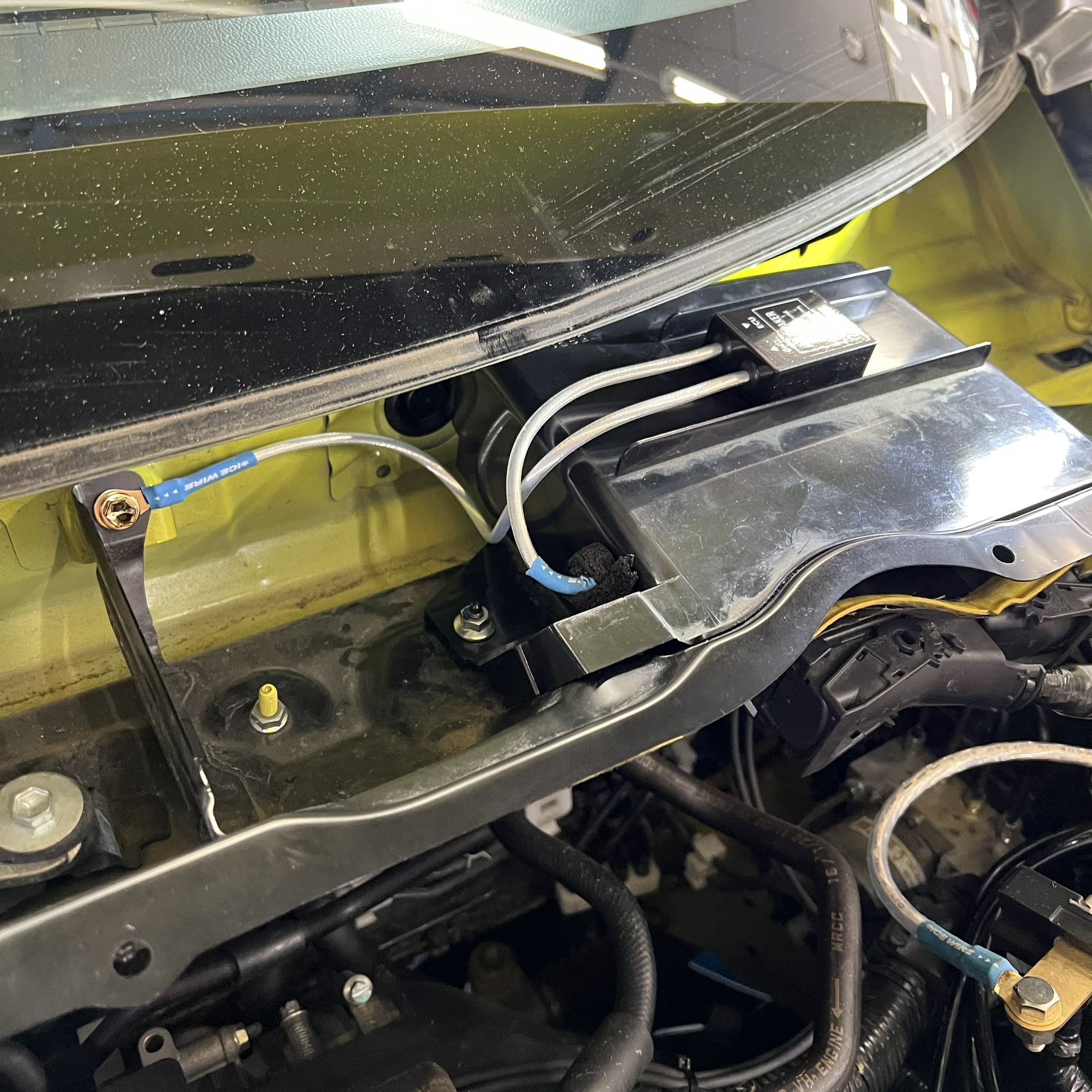 アーシング ECU AWAKER　ICE WIRE アーシング ECU AWAKER ICE WIRE アーシング ECU AWAKER ICE