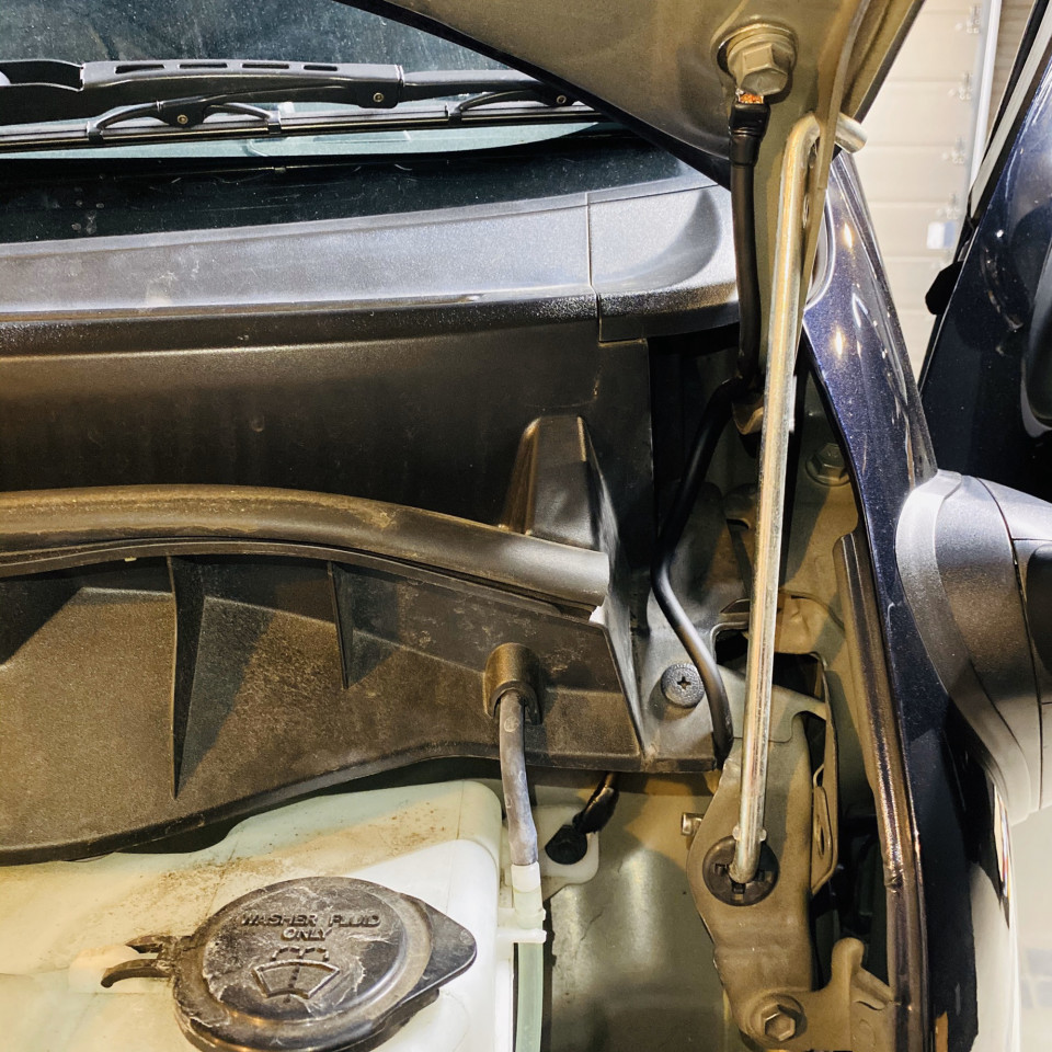 ボンネットアーシング ハイエース0系専用 Deep Freeze Tech Solution Ice Fuse Ice Wire