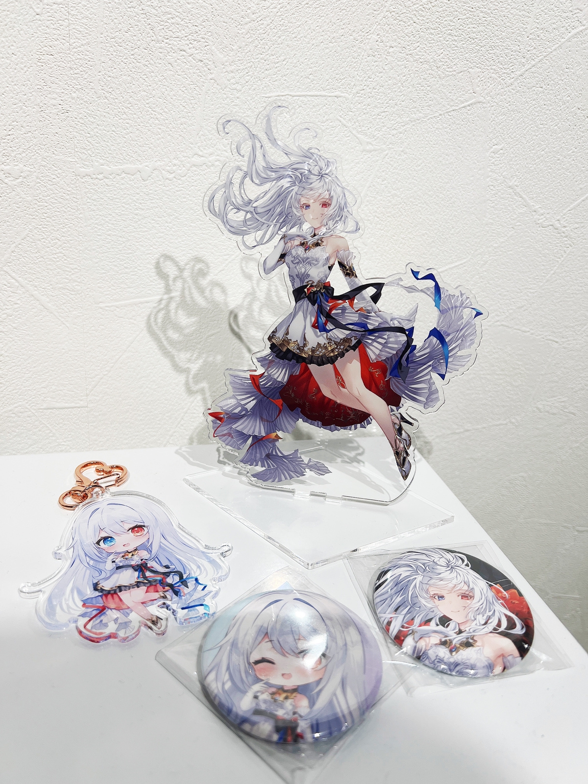 匿名＊８点 アムネシア ★限定 ウキョウ　缶キーホルダー ポスカ ステッカー 匿名＊8点 アムネシア ☆限定 ウキョウ 缶キーホルダー ポスカ