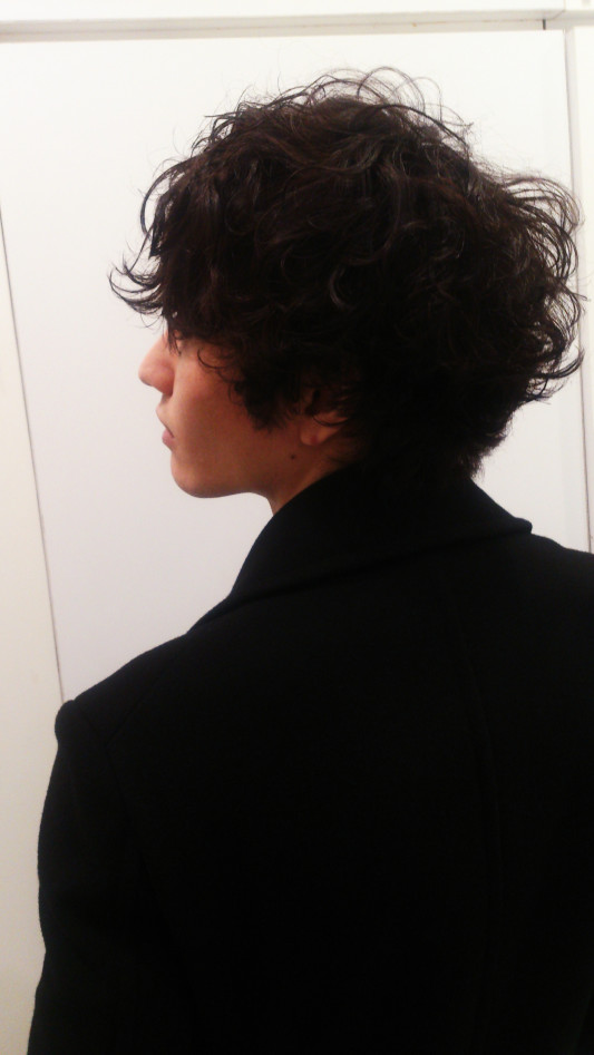 外国人風メンズパーマ オサナイ ヨウスケ