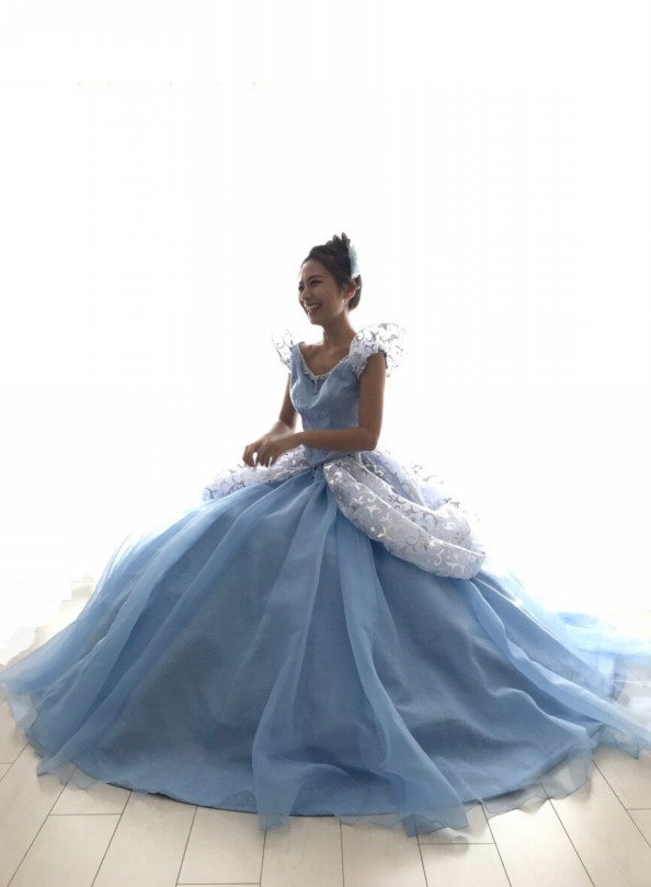 シンデレラ風ドレス 140 000 Principessa