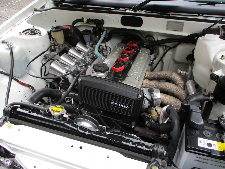 AE86 戸田レーシング 4スロキット 88φ まぶしい 新品