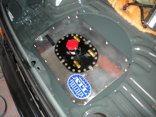 KPに安全タンクを | Racing Service YASU ~total tuning proshop~