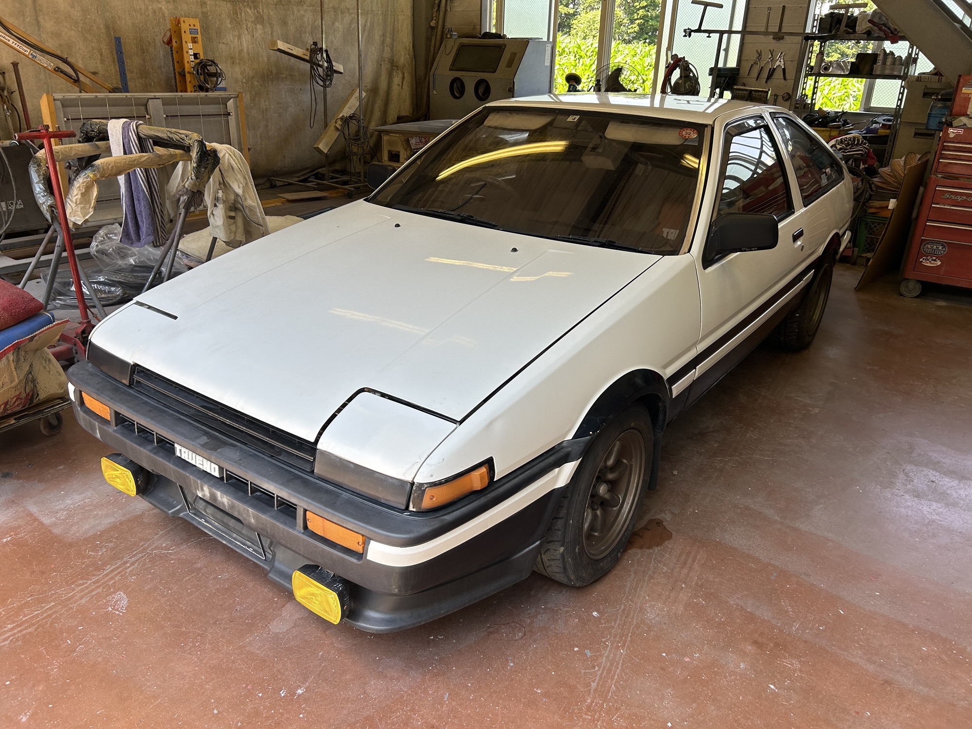 神奈川県K様AE86ボディリフレッシュ作業開始致します