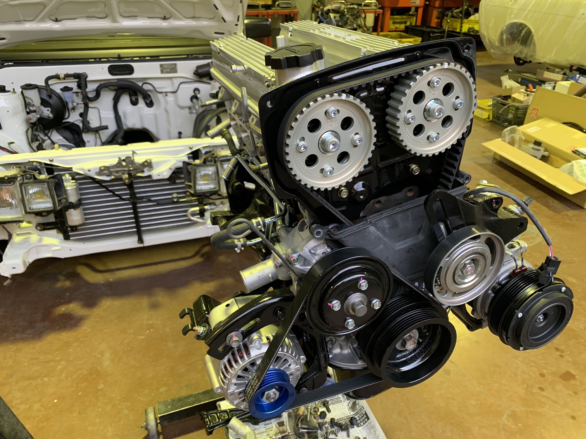 AE86エンジン搭載準備、細かい所の綺麗さも大切 | Racing Service YASU 