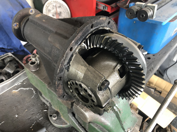 AE86 デフリフレッシュ、4.3→4.6ファイナル交換 | Racing Service  