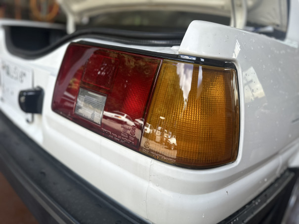 AE86、アライメント調整にうっとりテールランプ | Racing Service YASU 