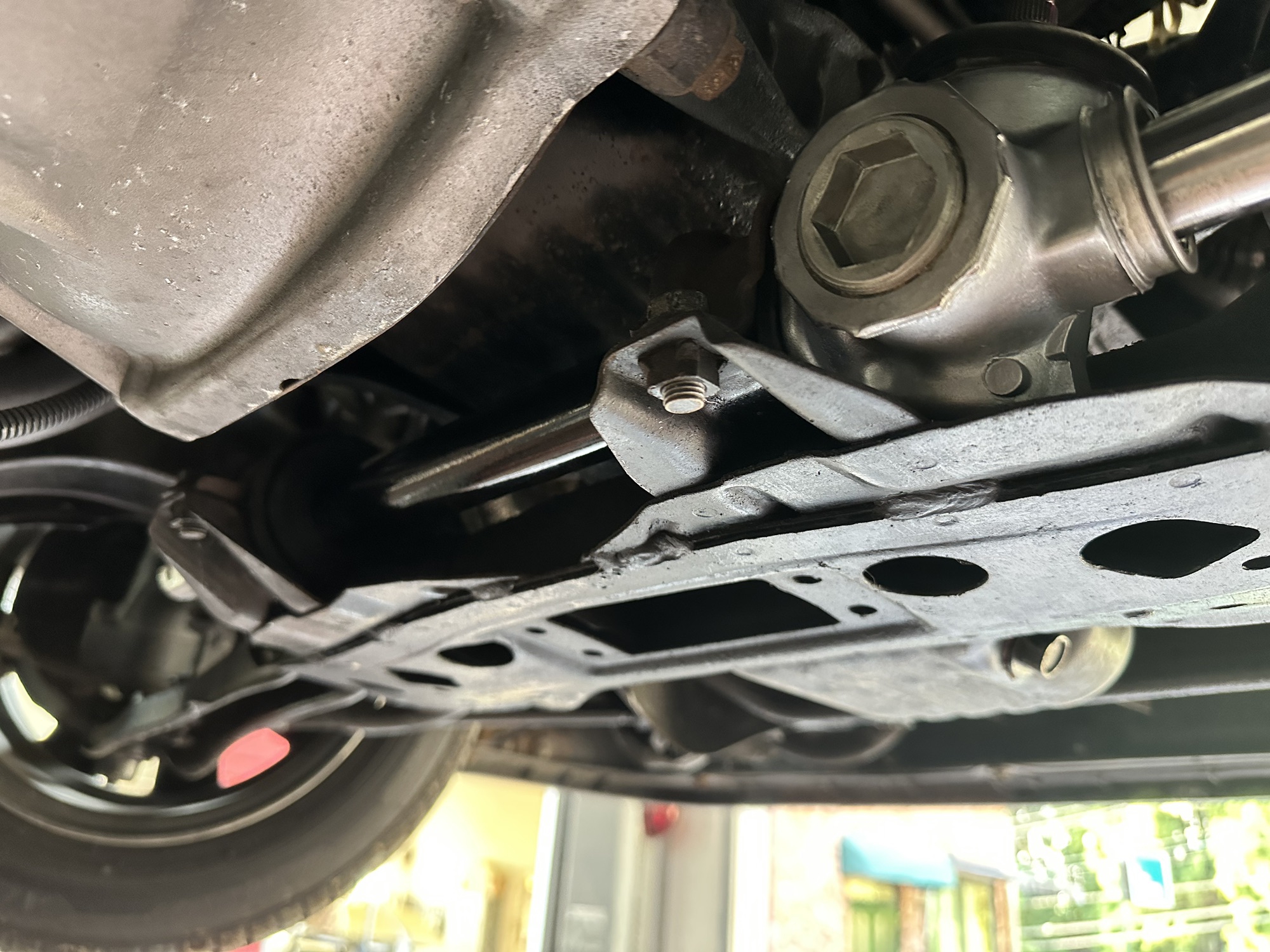 AE86 エンジンメンバー パワステ用 メンバー 純正 AE86・パワステ 取付