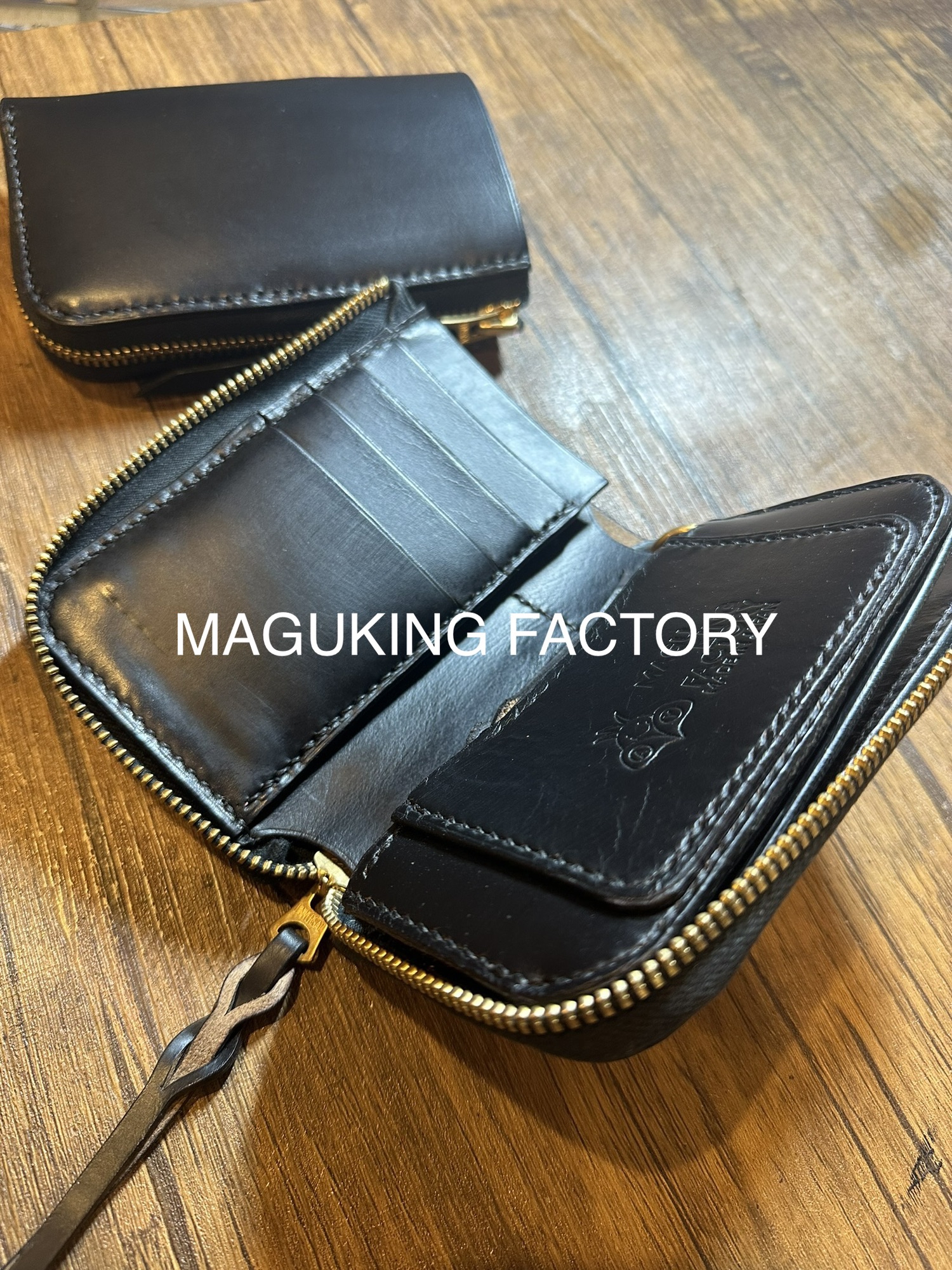 お財布 | MAGUKING FACTORY