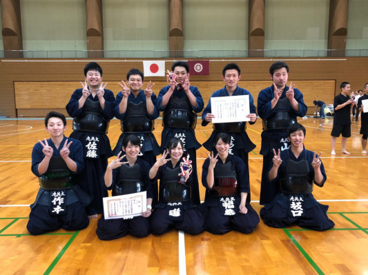 仲縄旗 九州共立大学剣道部