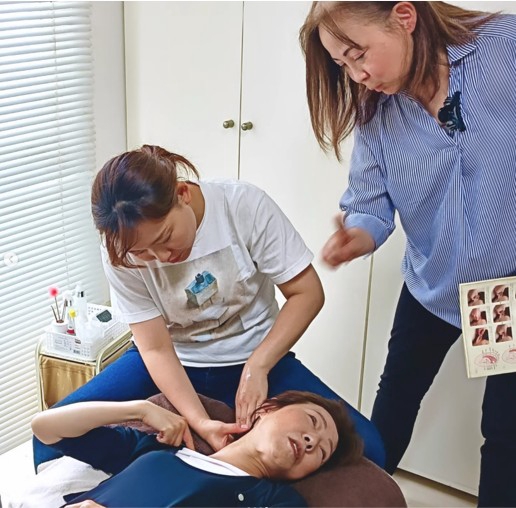 ★みみさん専用 技術見直し会に参加しました | mimi専科 ｜見える耳掃除サロン～みみ