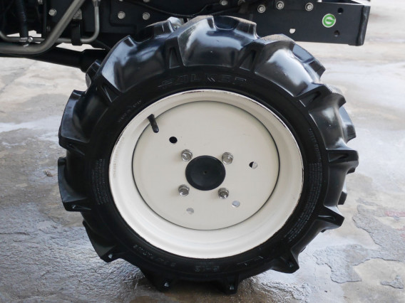 入庫情報】イセキ トラクター Z15-X 15.8馬力 高年式 パワステ 自動 