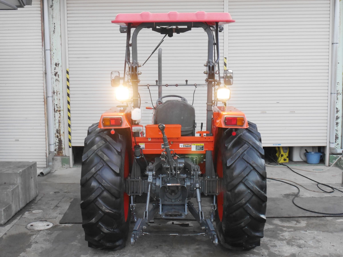 入庫】希少車 クボタM6830 68馬力 機関良好 | 茨城中古農建機販売のブログ