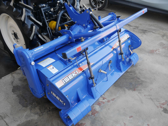 入庫情報】イセキ トラクター TH255 25馬力 269時間 ワンオーナー 