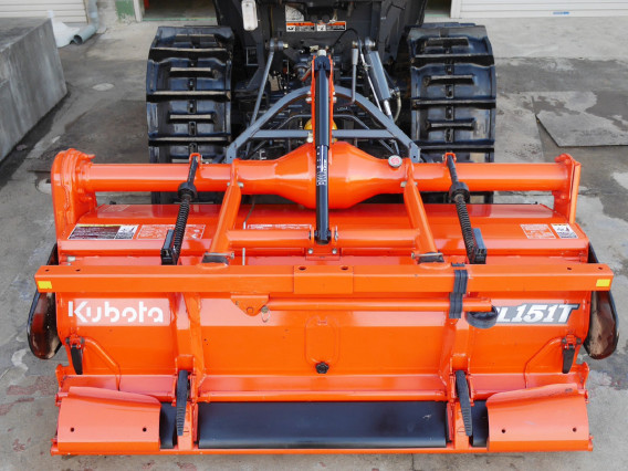 入庫情報】美車 クボタ トラクター KT250 25馬力 210時間 エアコン 