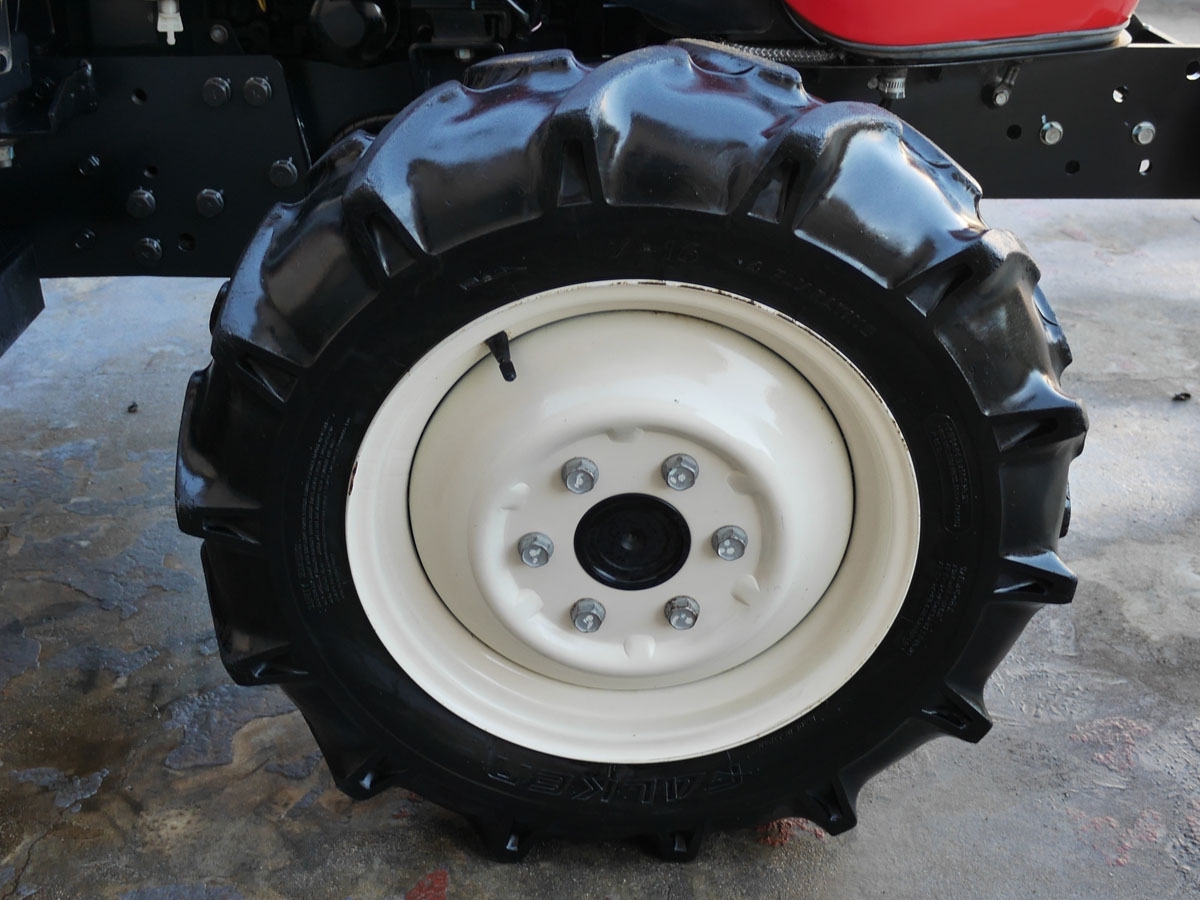 入庫情報】ヤンマー トラクター エコトラ EG326 26馬力 ノークラ