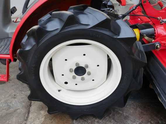中古販売】ヤンマーAF224 24馬力 472時間 機関良好 | 茨城中古農建機 