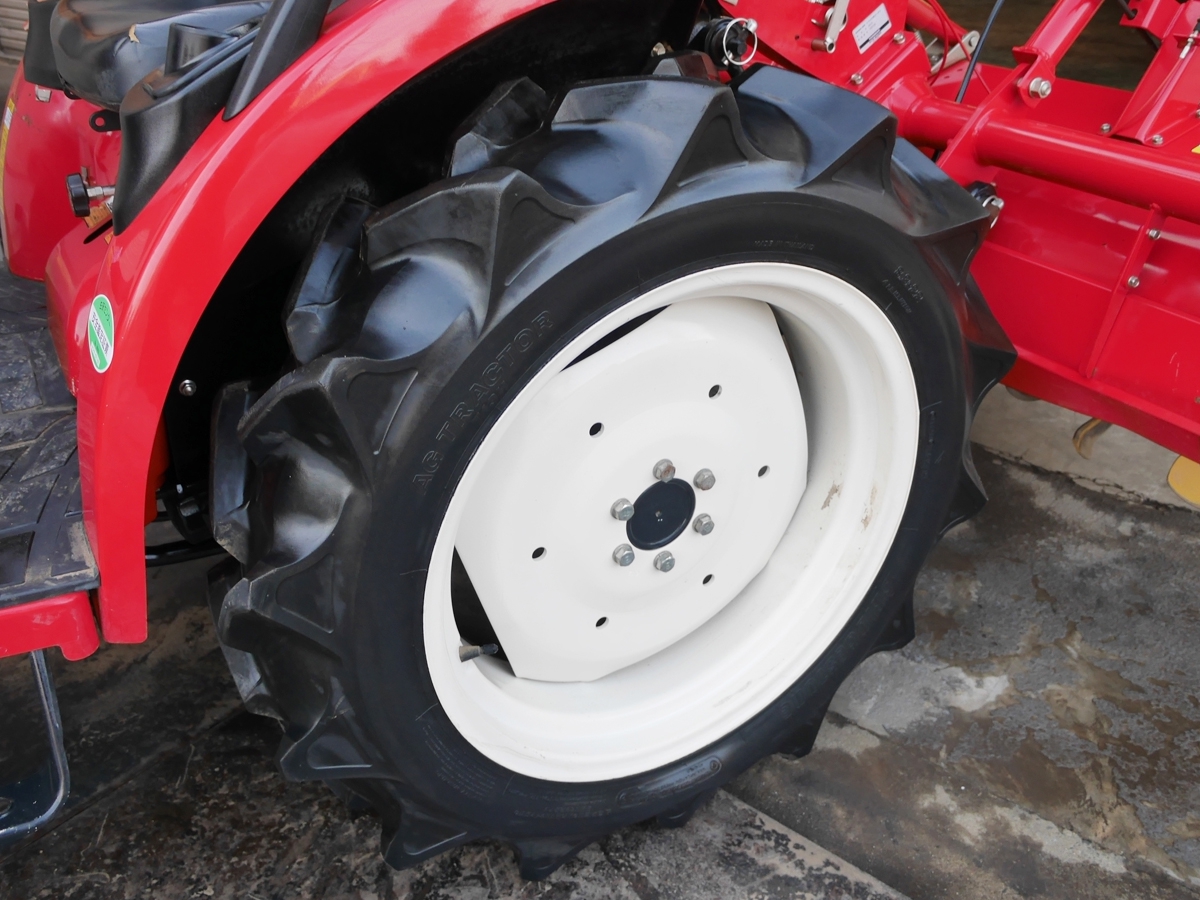 入庫】ヤンマーEG118X J-change ノークラッチ 中古トラクター | 茨城 入庫】ヤンマーEG118X J-change ノークラッチ 中古トラクター | 茨城