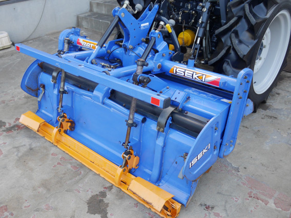 入庫情報】イセキ トラクター ATK250 25馬力 162時間 | 茨城中古農建機 