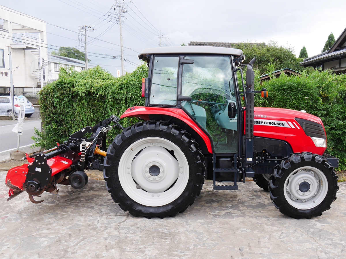 マッセイファーガソン MF382フロントローダー 付き79馬力 美品