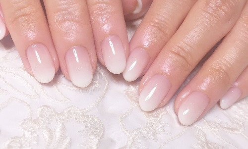 ホワイトグラデーションネイル Dolce Agio ホワイトグラデーションネイル Dolce Agio