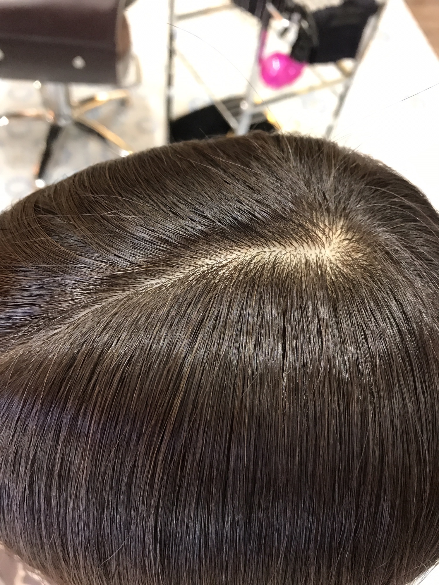 キラ浮きしない明るい白髪染めヘアカラー | 東京 銀座の傷まない