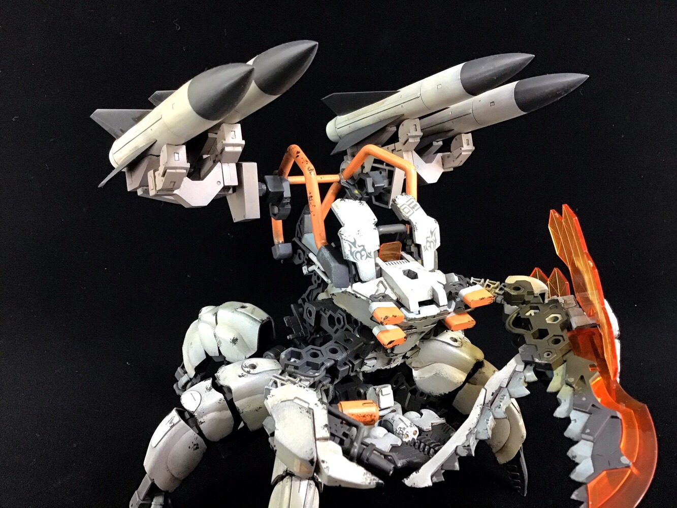 ヘキサギア アビスクローラーとミサイル | 模型店ソーイ(sow-i）