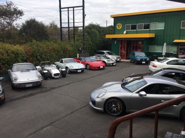 車好きが集まるお店 カフェセブン Pandism 車好きが集まるお店 カフェセブン Pandism