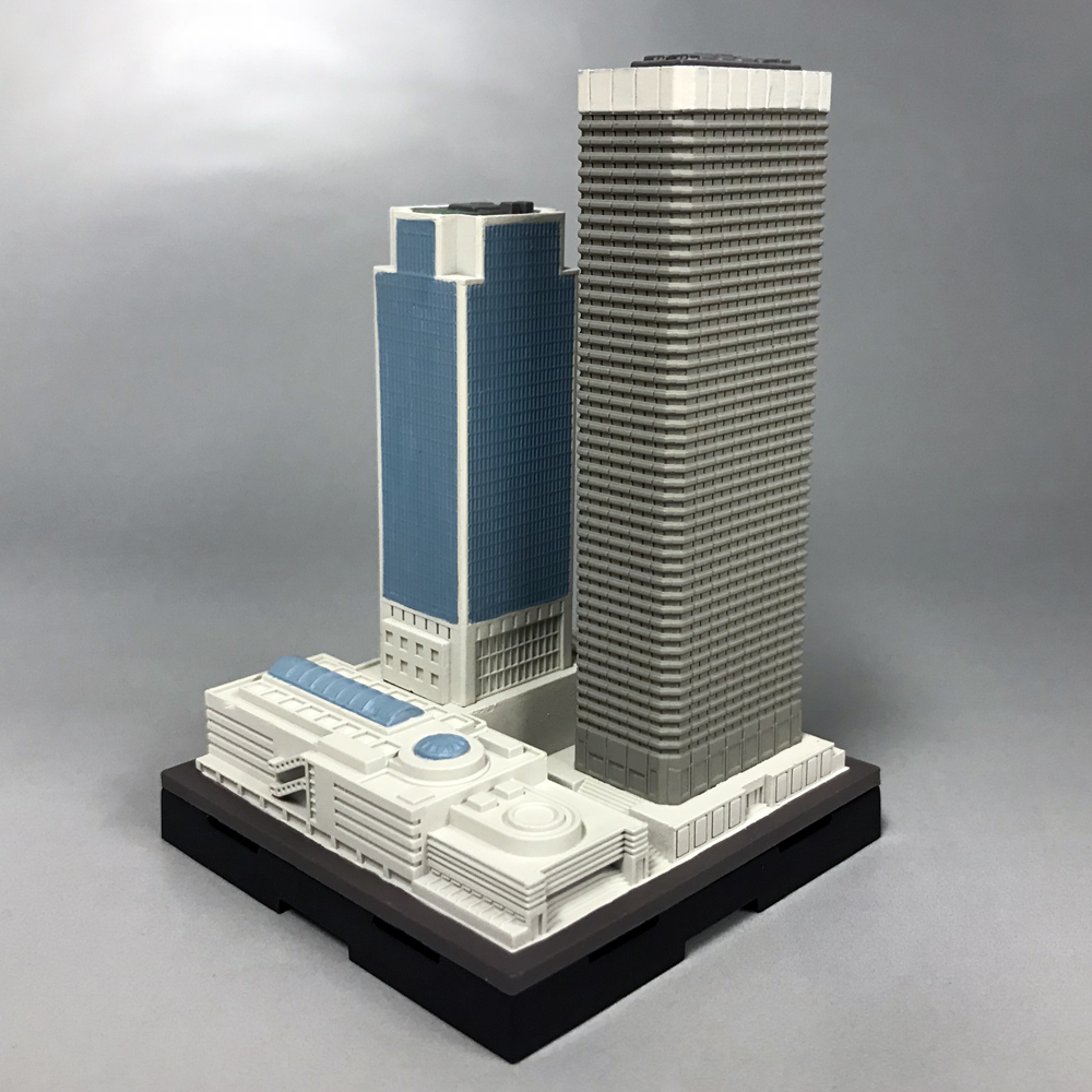 ジオクレイパー　模型セット　高層ビル　フィギュア