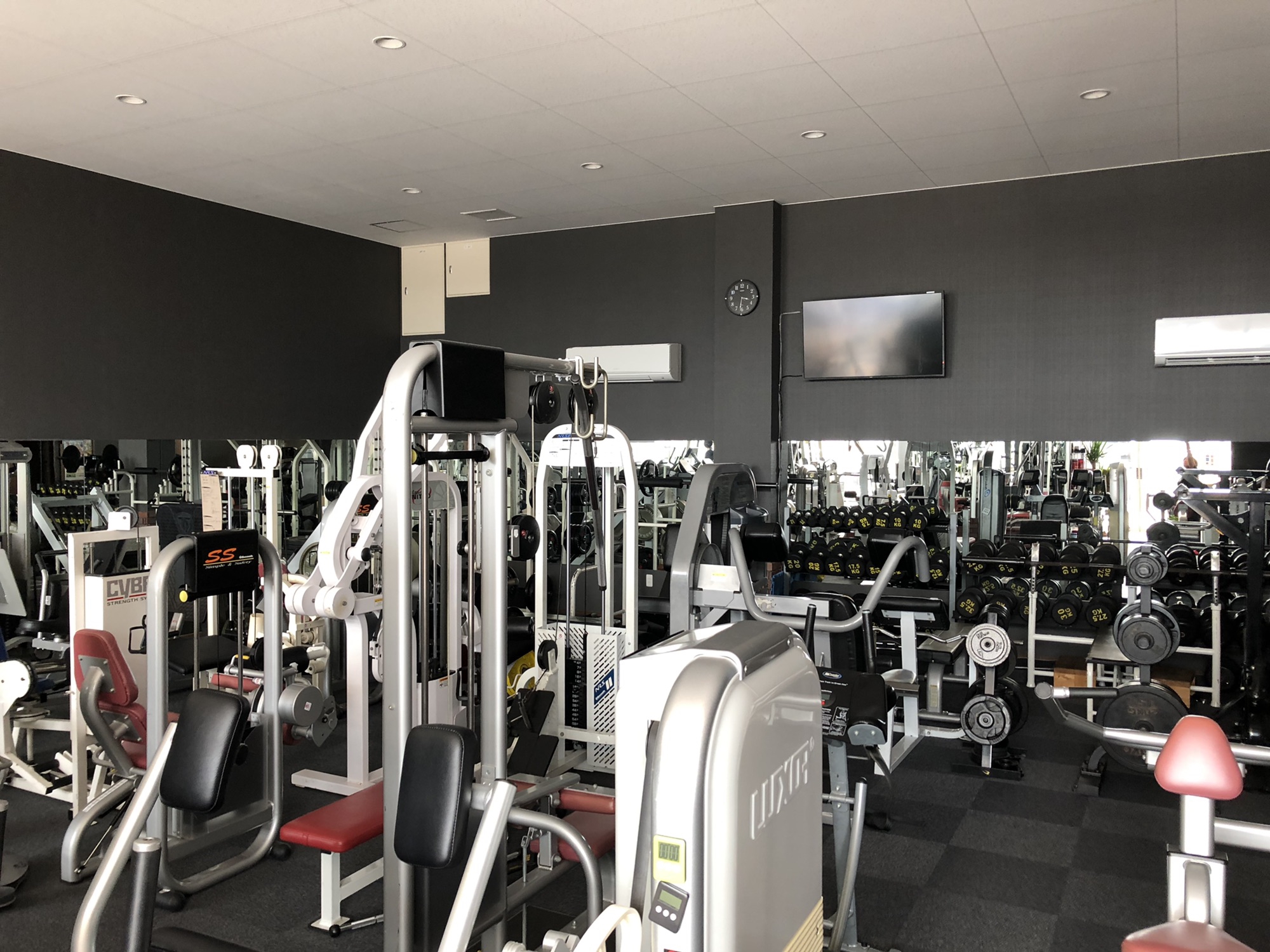 お盆も通常営業🍉☀️ PINNACLE GYM