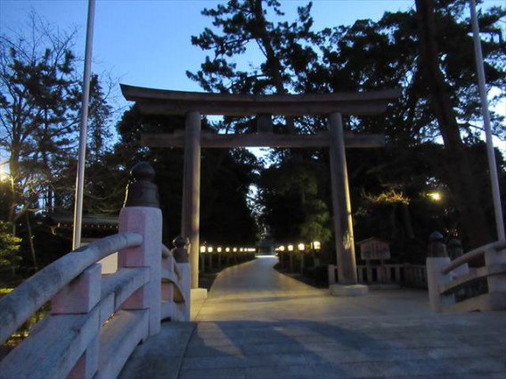 寒川神社 早朝参拝 温泉部 寒川神社 早朝参拝 温泉部