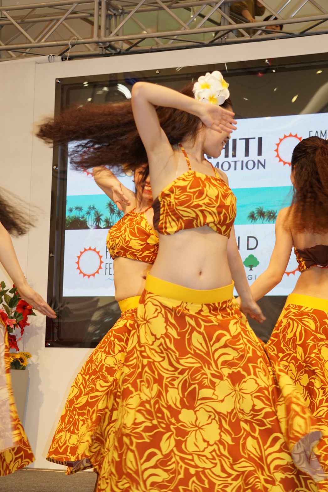 addew　イイ6セット　タヒチアン　ダンス 八戸市のタヒチアンダンス教室】天野🏝AOREVA (@amano.chuck