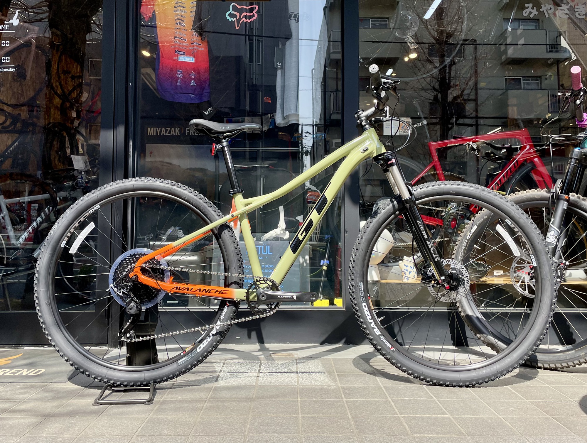 10万円台】MTBデビューにオススメのバイク | スペシャライズド正規代理店/みやざきフレンド/ロードバイク＆マウンテンバイク ショップ/東京都府中市の自転車屋