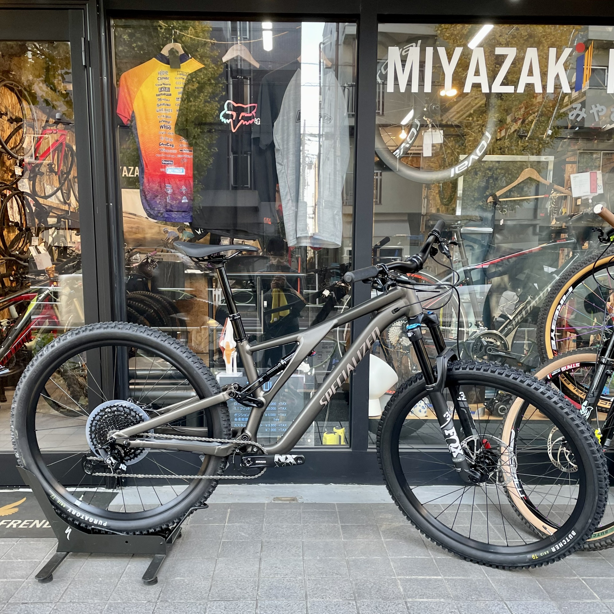 スペシャライズド】2022年モデル続々入荷中