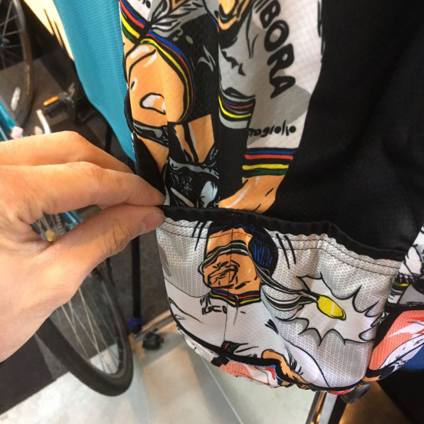 サガンファン必見 カワイイジャージ入荷しました みやざきフレンド 東京都府中市の自転車屋 ロードバイク マウンテンバイクショップ サガンファン必見 カワイイジャージ入荷しました みやざきフレンド 東京都府中市の自転車屋 ロードバイク マウンテンバイクショップ