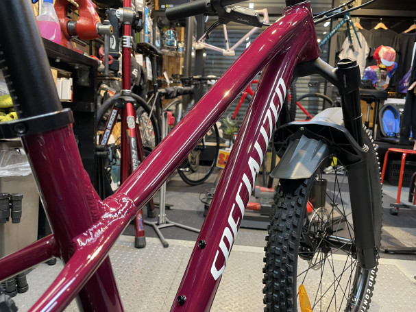 即乘】送料無料 SPECIALIZEDディスクMTB PITON24速27.5 最強キッズMTB 